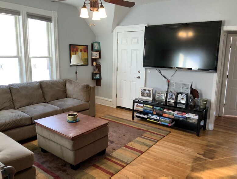 Living Room - 811 Lowry Ave NE