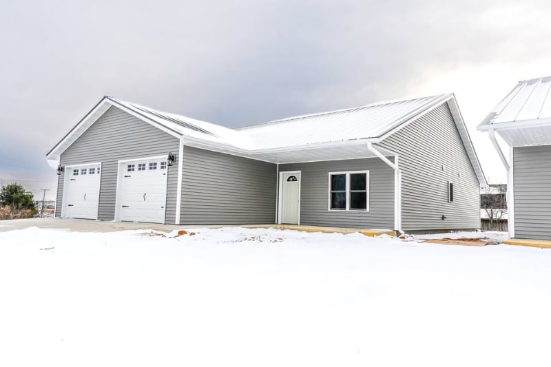 Building Photo - 713 Salsbery Cir