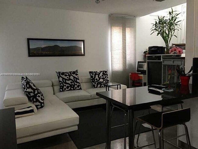 Building Photo - 1654 Salerno Cir