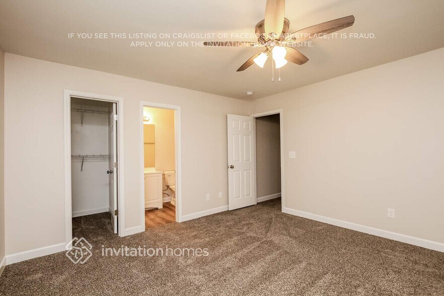 Building Photo - 2524 Captains Watch Rd NE