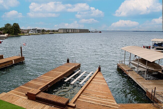 Building Photo - 7159 Kingston Cove Ln