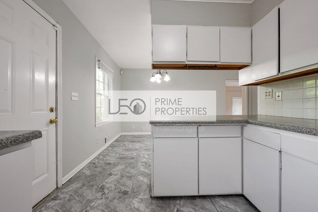 Building Photo - 3168 Bluebird Ln