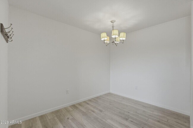 Building Photo - 8055 E Thomas Rd