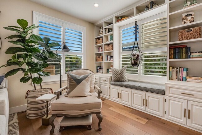 Building Photo - 4 Bedroom Designer Dream Home in La Costa