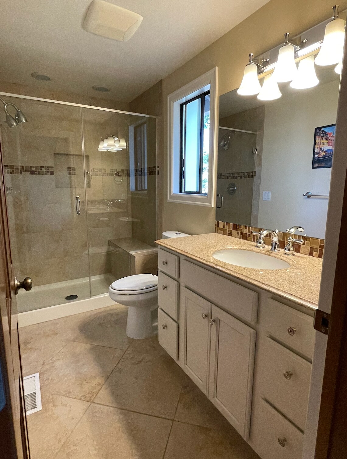 Building Photo - 13018 NE 111th Pl