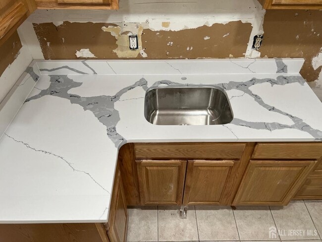 Building Photo - 158 Terrace Ave