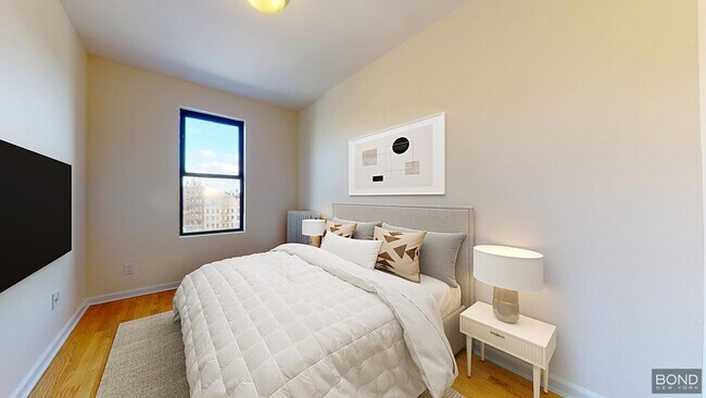 Building Photo - 620 W 171st St