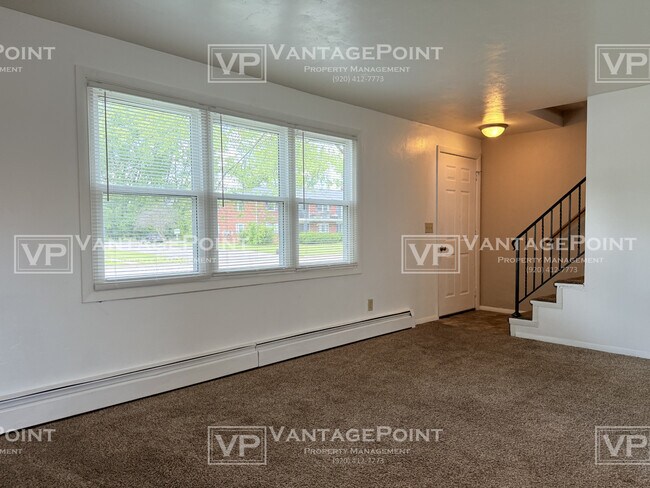 Building Photo - 2117 Carstensen Ln