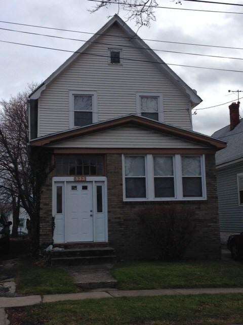 Building Photo - 533 Wyoming Ave