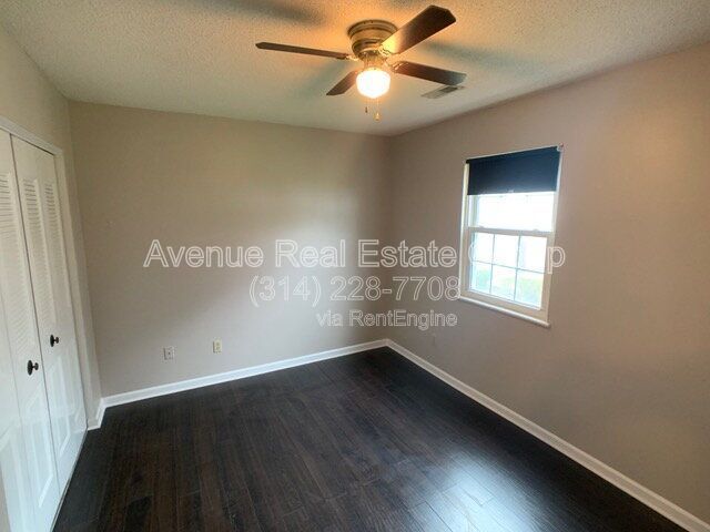 Building Photo - 1662 E Swan Cir