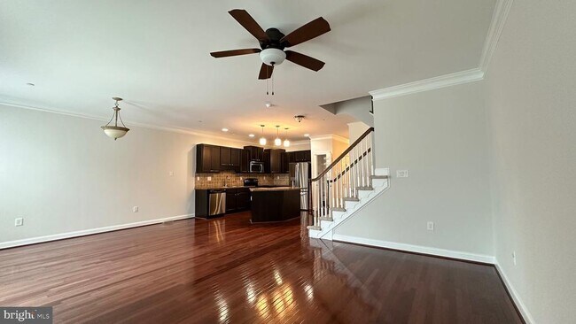 Building Photo - 938 Dutch Dr