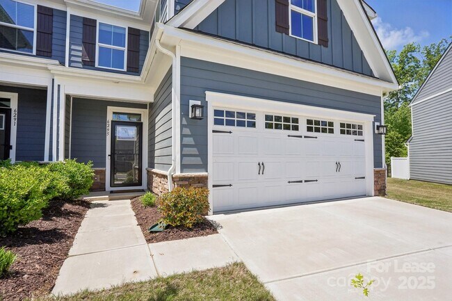 Building Photo - 6295 Ashton Pk Dr