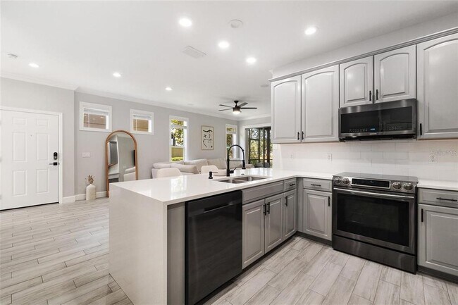 Building Photo - 5312 Tattinger Ln