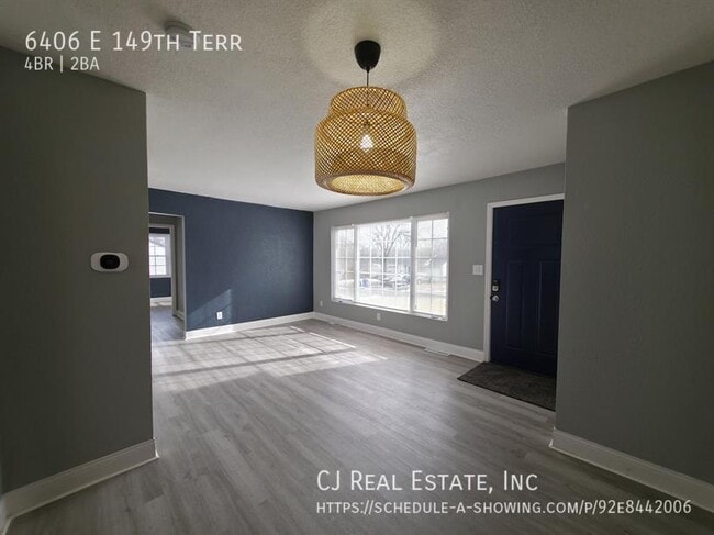 Building Photo - 6406 E 149 Terrace