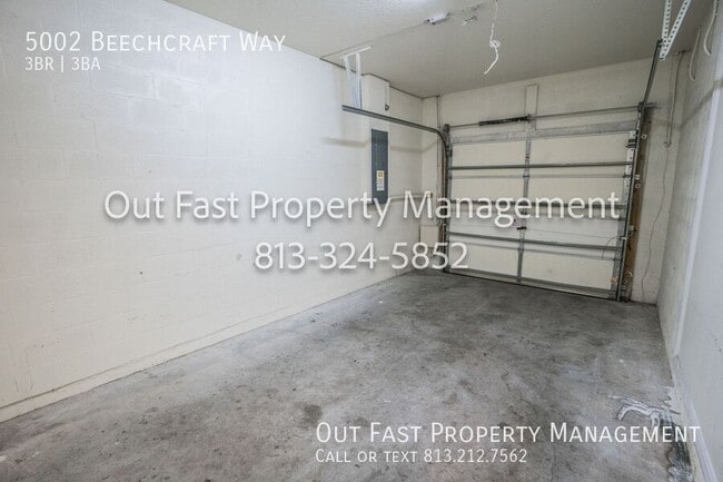 Building Photo - 5002 Beechcraft Way