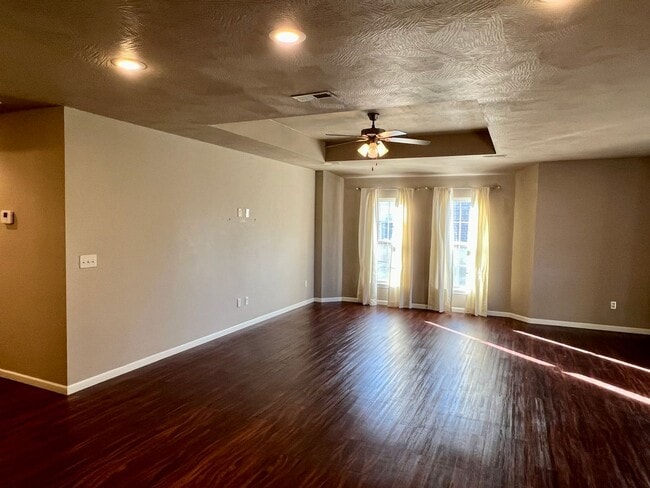 Building Photo - NEW LUXURY DUPLEX in the sought-after Deer Brook neighborhood is now available!