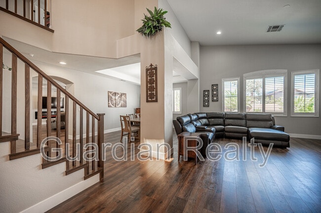 Building Photo - 11112 Pine Greens Ct