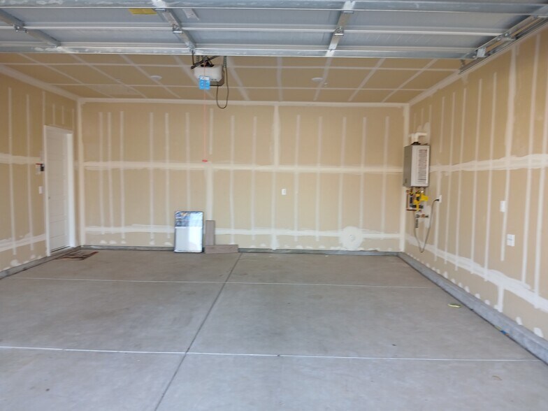 Building Photo - 1184 Atlantica Dr S