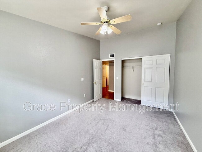 Building Photo - 1146 Opal St