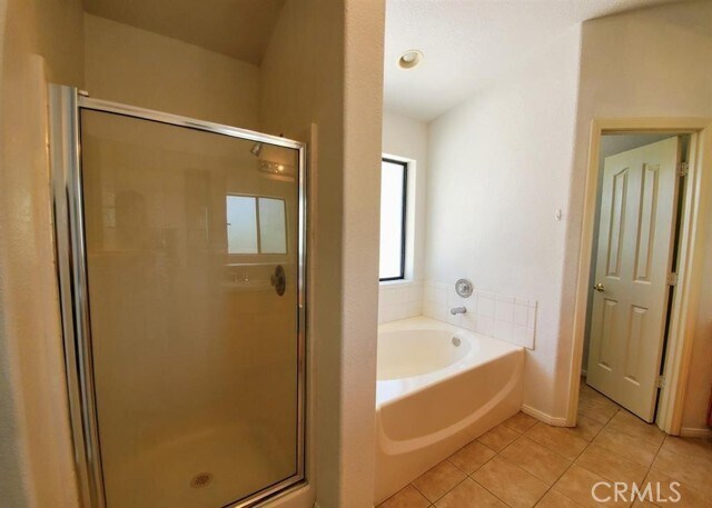 Building Photo - 27805 Hummingbird Ln