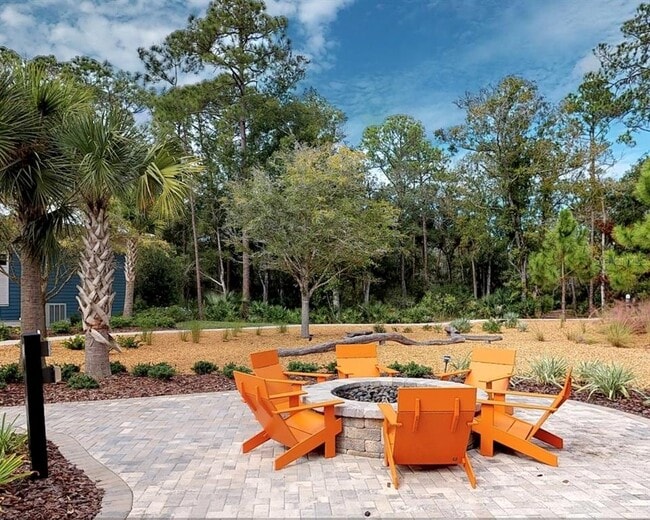 Building Photo - 3664 Clay Pot Dr