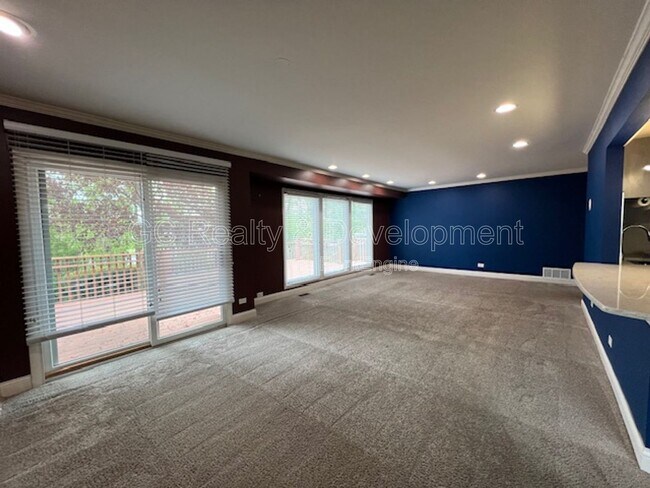 Building Photo - 1540 Edgefield Ln