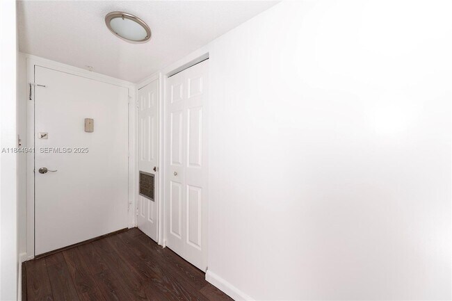 Building Photo - 2750 NE 183rd St