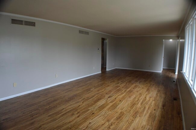 Building Photo - 805 Candlewood Way
