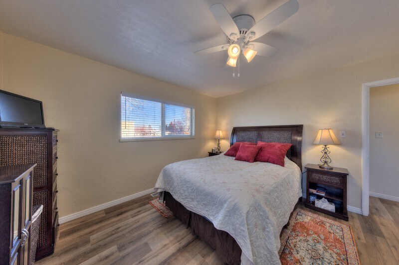 Building Photo - 165 E 200 S
