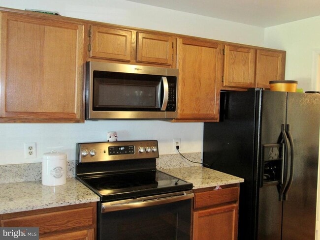 Building Photo - 14 Tivoli Lake Ct