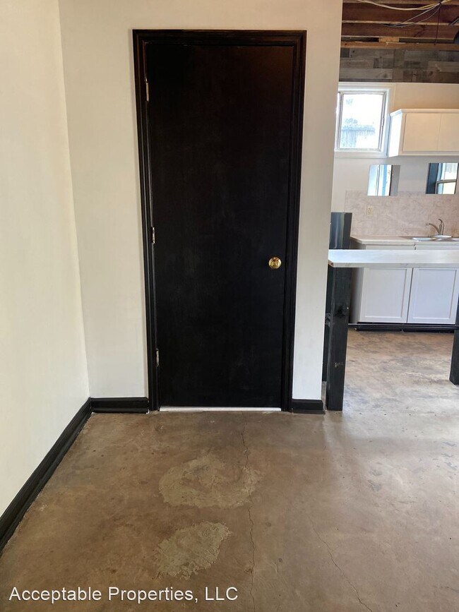 Building Photo - 1 br, 1 bath House - 1032 18th St Unit A