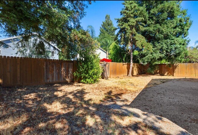 Building Photo - 7529 Ryland Ct