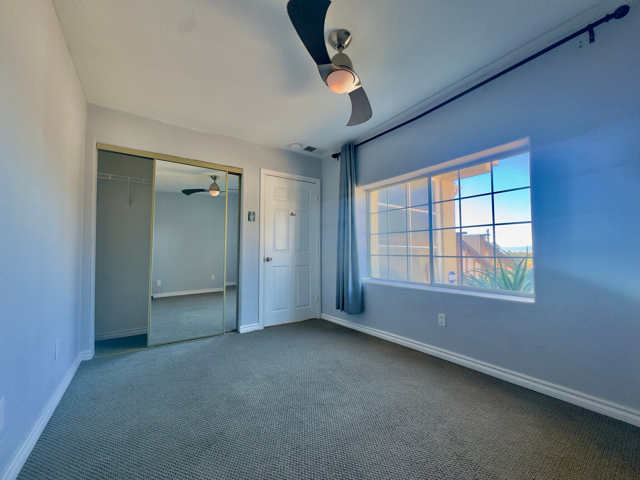 Building Photo - 8109 Ney Ave