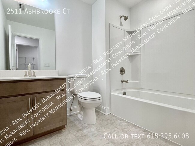 Building Photo - 2511 Ashbrooke Ct