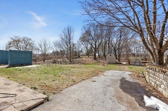 Building Photo - Beautiful three-bedroom single family home...