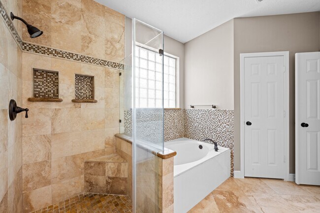 Building Photo - 14343 Millstone Estates Ln