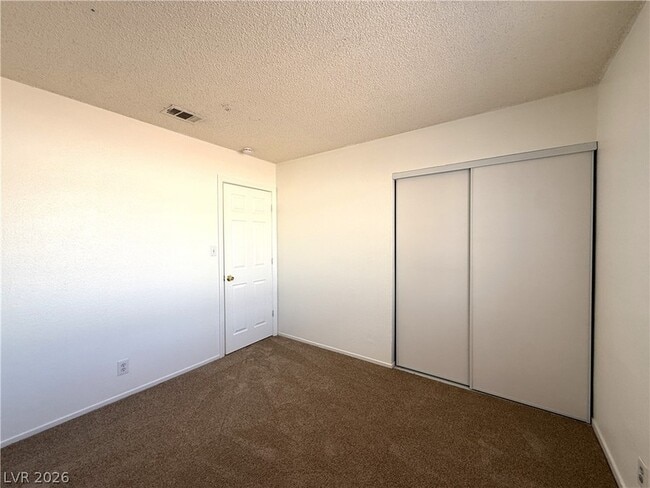 Building Photo - 2220 La Sombra St