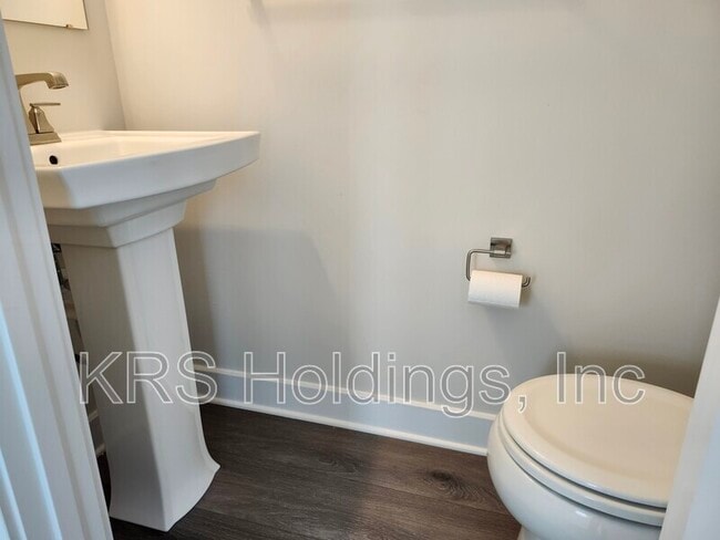 Building Photo - 4527 Fountainbridge Ct