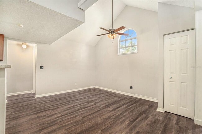 Building Photo - 12145 Armenia Gables Cir