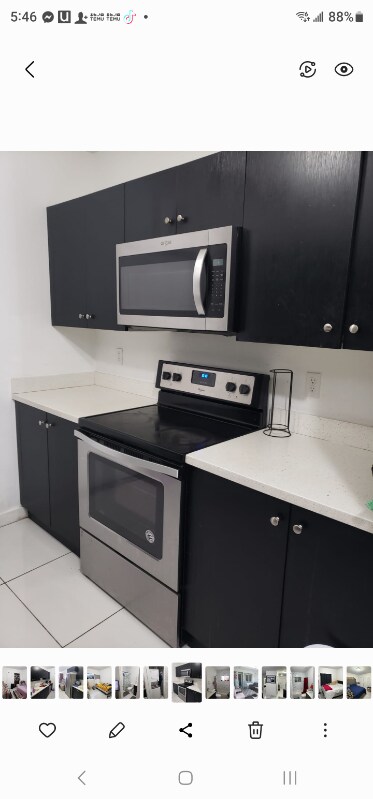 Building Photo - 1998 NW 47th St