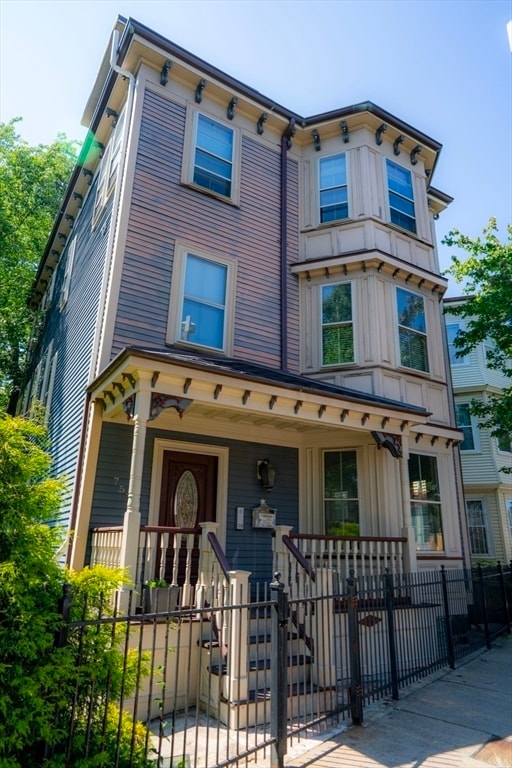 Building Photo - 757 Dorchester Ave