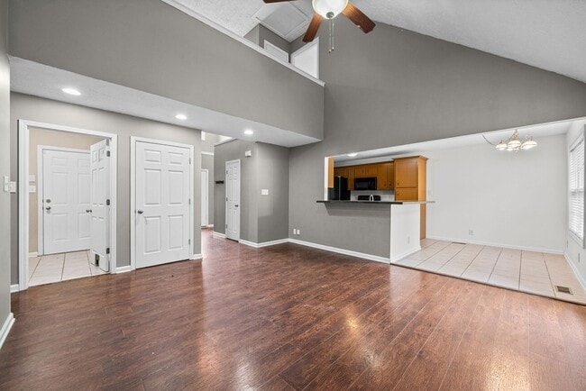 Building Photo - 3838 Aly Sheba Dr