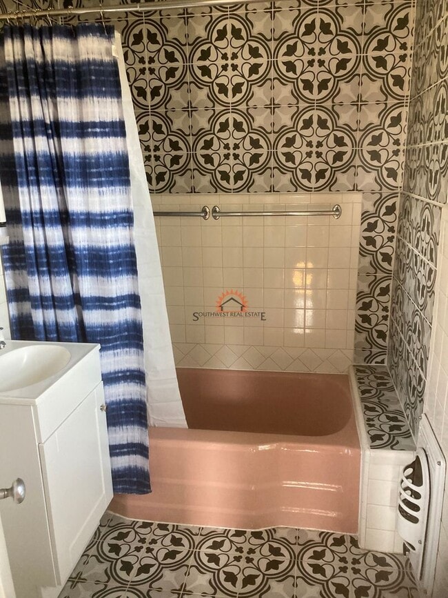 Building Photo - Charming 2 Bed 2 Bath home in Texico