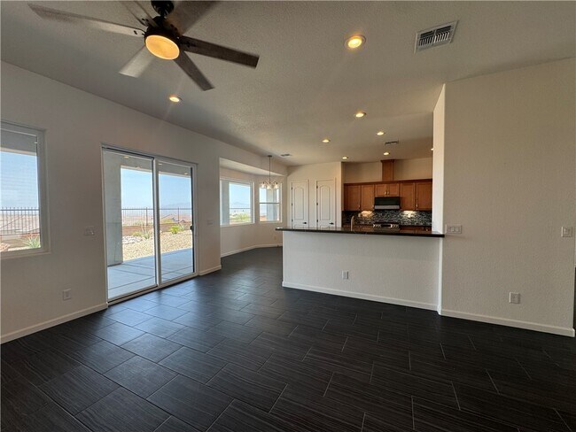 Building Photo - 3040 Fort Mojave Dr