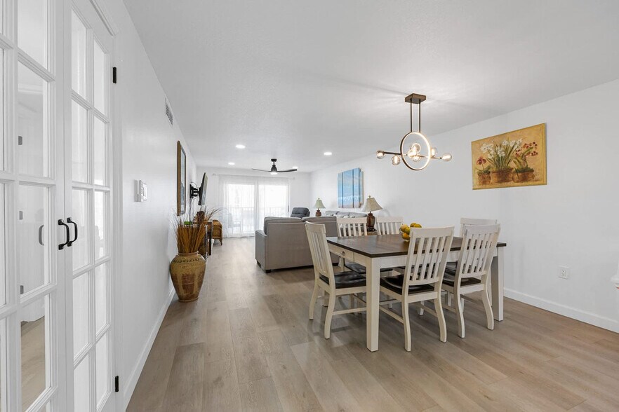 Building Photo - 274 Barlow Ave