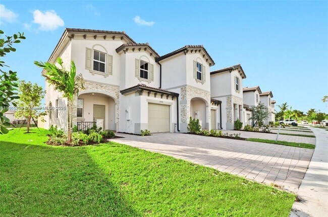 Building Photo - 12900 NW 22nd Pl