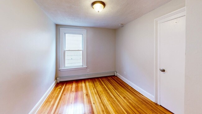 Building Photo - 89 Carlisle St