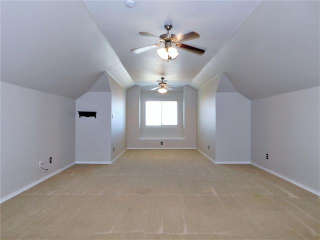 Building Photo - 3324 Hornbeam St