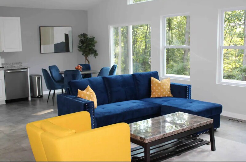 Building Photo - 86 Valley View Rd