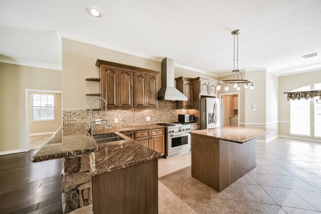 Building Photo - 13430 Missarah Ln